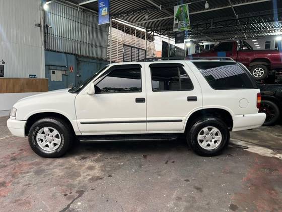 CHEVROLET BLAZER 4.3 SFI DLX 4X2 V6 12V GASOLINA 4P AUTOMÁTICO
